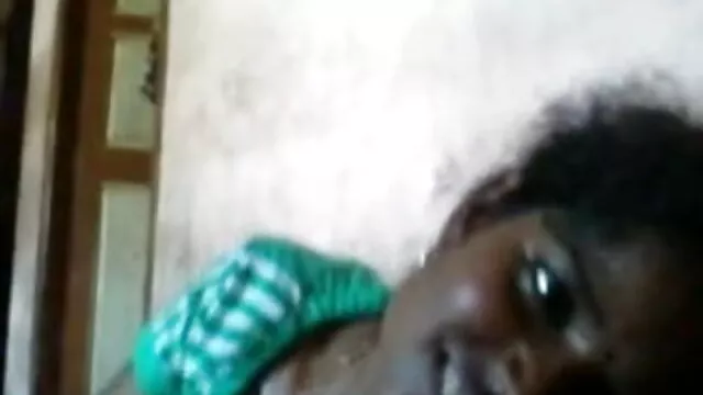 বড়ো মাই, বড় সুন্দরী xxx বাংলা video মহিলা)