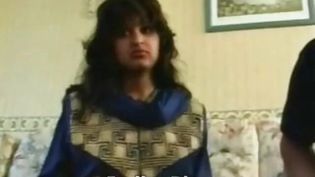 বহু পুরুষের বাংলা ভিডিও xxxxx এক নারির পোঁদ জোড়া বাঁড়ার চোদন