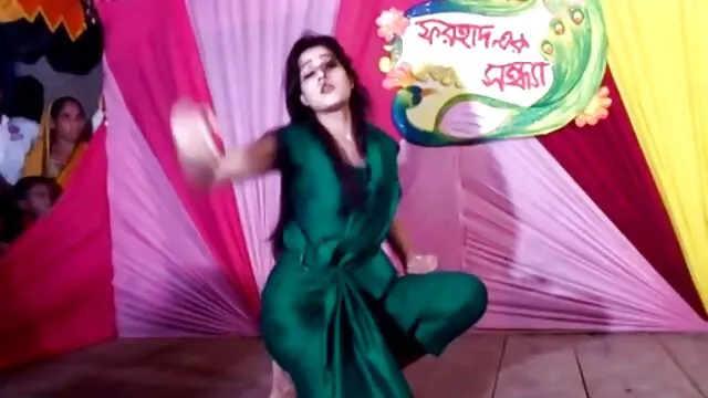 সুন্দরী বালিকা পোঁদ পর্নোতারকা বাংলা xxx video com