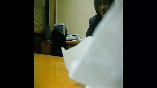 দ্বৈত মেয়ে বাংলাxxx video hd ও এক পুরুষ)