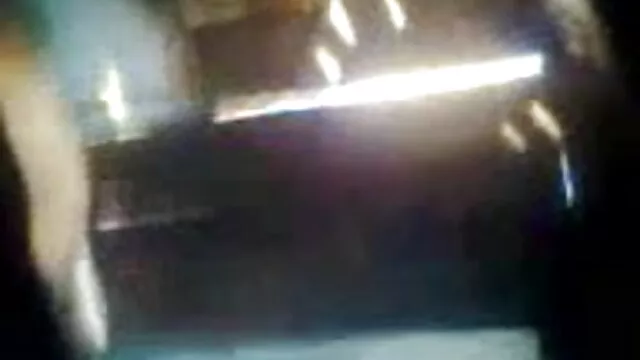 রাস্তায় থেকে মানুষ বাংলা এচএচ মেয়ে তার বাড়িতে যায় পাওয়া হিট.