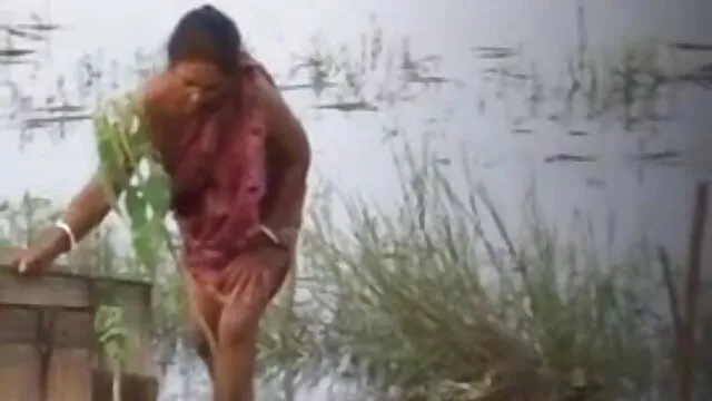 বড়ো বুকের মেয়ের মাই এর বড়ো xxxx চুদা চুদি মাই সুন্দরী বালিকা মাই এর)