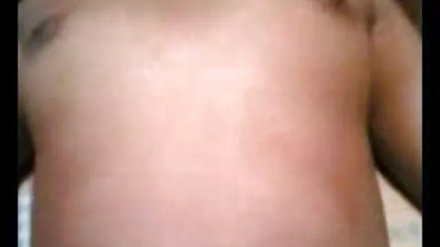 ধাপ বোন বড় বিছানায় একজন যুবক দ্বারা বাংলা porn video সংঘটিত.