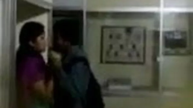 বাড়ীতে তৈরি বাংলাদেশি নেকেড ভিডিও