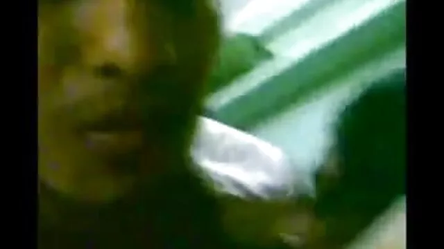 মুখের ভিতরের বড়ো www xxx বাংলা ভিডিও মাই