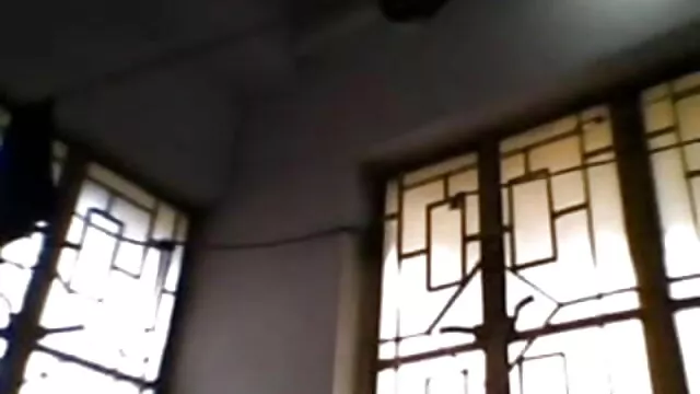 দ্বৈত বাংলা নাইকাদের xxx video মেয়ে ও এক পুরুষ,