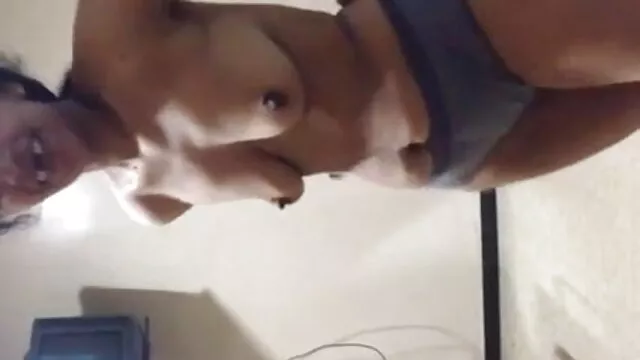 বড় সুন্দরী মহিলা, লাল বাংলা ভিডিও এএএ চুলের,