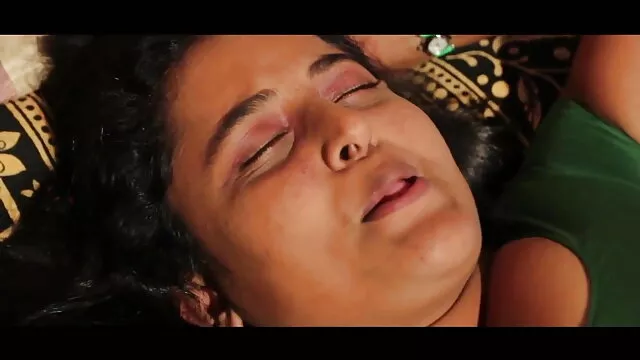 সুন্দরী বাংলা চুদা চুদি sex বালিকা